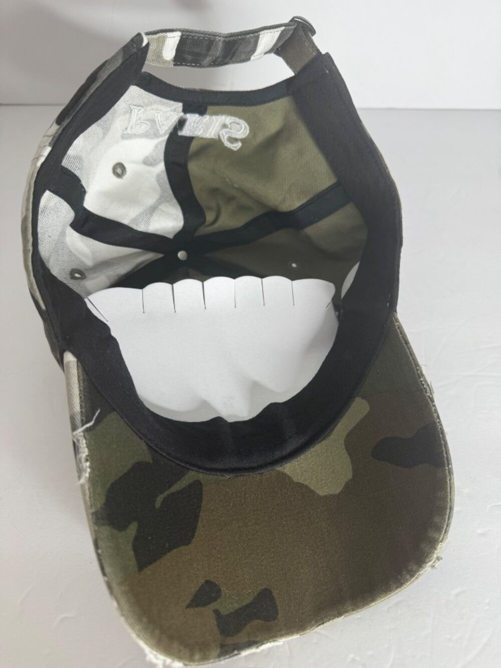 New Alice Hollywood Green Split-Camo Atelier Trucker Cap - Picture 7 of 8